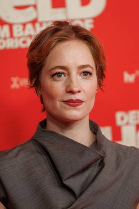 Premiere Der Held vom Bahnhof Friedrichstrasse Leonie Benesch at the premiere of Der Held vom Bahnhof Friedrichstrasse at Delphi Filmpalast on 02 12 2025 in Berlin Copyright: xEventpressxKochanx