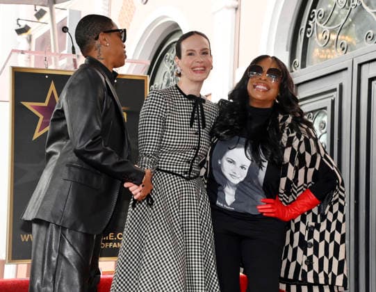 Actress Sarah Paulson (C) is joined by Jessica Betts and Niecy Nash-Betts (R) during an unveiling ceremony honoring her with the 2,829th star on the Hollywood Walk of Fame in Los Angeles on Tuesday, December 2, 2025.  LAP2025120217 JIMxRUYMEN