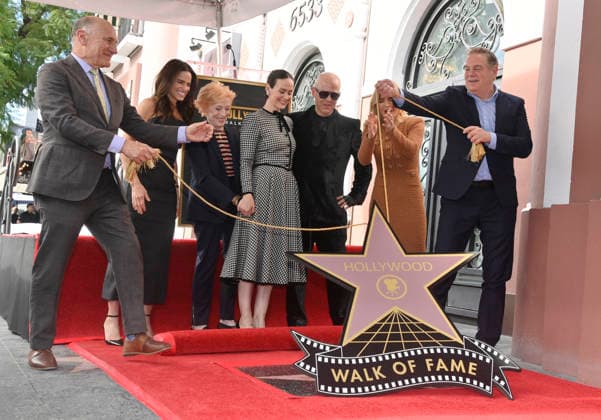Actress Sarah Paulson (3rd-R) is joined by Amanda Peet, Holland Taylor and Ryan Murphy (L-R) during an unveiling ceremony honoring her with the 2,829th star on the Hollywood Walk of Fame in Los Angeles on Tuesday, December 2, 2025.  LAP2025120224 JIMxRUYMEN