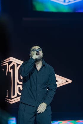 Music Concert - Coez - Live 2025 Silvano Albanese, aka Coez, performs on stage during his second concert at the Unipol Forum. during Coez - Live 2025, Music Concert in Milano, Italy, December 02 2025 Milano Unipol Forum Italy Copyright: xLucaxMichelix xLiveMediax LPM_2174527