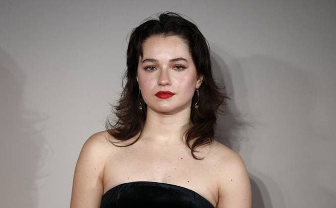 December 2, 2025, London, United Kingdom: Anastasia Martin attends the Amadeus World Premiere at the Odeon Luxe Leicester Square. London United Kingdom - ZUMAs197 20251202_aaa_s197_197 Copyright: xFredxDuvalx
