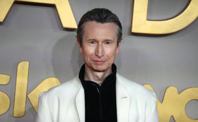 December 2, 2025, London, United Kingdom: Jonathan Aris attends the Amadeus World Premiere at the Odeon Luxe Leicester Square. London United Kingdom - ZUMAs197 20251202_aaa_s197_199 Copyright: xFredxDuvalx