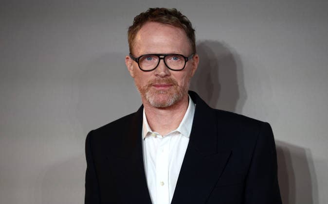 December 2, 2025, London, United Kingdom: Paul Bettany attends the Amadeus World Premiere at the Odeon Luxe Leicester Square. London United Kingdom - ZUMAs197 20251202_aaa_s197_202 Copyright: xFredxDuvalx