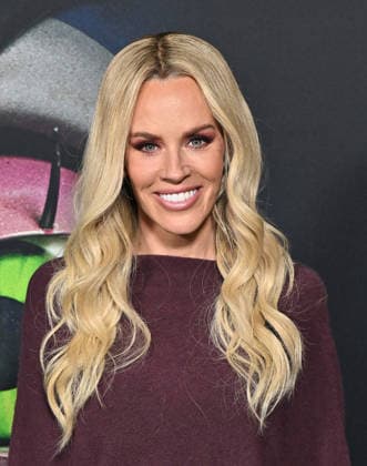˜Five Nights at Freddy™s™ Premiere Jenny McCarthy arriving to Universal Picture™s Five Nights at Freddy™s 2 premiere held at the TCL Chinese Theatre on December 2, 2025 in Hollywood, Ca. Hollywood TCL Chinese Theatre California USA Copyright: xStarbuck AFF-USA.COMx
