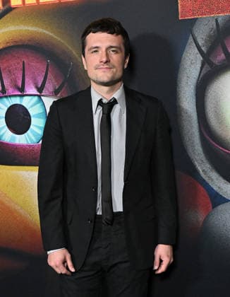 ˜Five Nights at Freddy™s™ Premiere Josh Hutcherson arriving to Universal Picture™s Five Nights at Freddy™s 2 premiere held at the TCL Chinese Theatre on December 2, 2025 in Hollywood, Ca. Hollywood TCL Chinese Theatre California USA Copyright: xStarbuck AFF-USA.COMx
