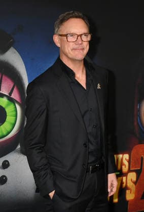 HOLLYWOOD, CALIFORNIA - DECEMBER 02: Matthew Lillard at the Five Nights At Freddy s 2 premiere presented by Universal Pictures And Blumhouse at TCL Chinese Theatre on December 02, 2025 in Hollywood, California Copyright: xJeffreyxMayerx xMediaPunchx
