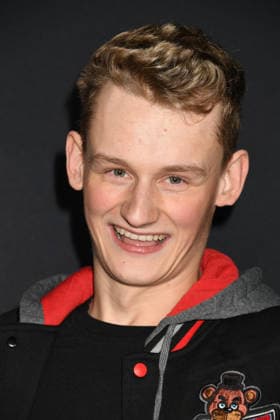 HOLLYWOOD, CALIFORNIA - DECEMBER 02: Evan Asher at the Five Nights At Freddy s 2 premiere presented by Universal Pictures And Blumhouse at TCL Chinese Theatre on December 02, 2025 in Hollywood, California Copyright: xJeffreyxMayerx xMediaPunchx