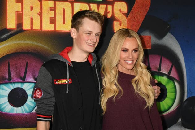 HOLLYWOOD, CALIFORNIA - DECEMBER 02: Evan Asher and Jenny McCarthy at the Five Nights At Freddy s 2 premiere presented by Universal Pictures And Blumhouse at TCL Chinese Theatre on December 02, 2025 in Hollywood, California Copyright: xJeffreyxMayerx xMediaPunchx
