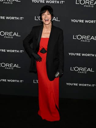 December 2, 2025, Los Angeles, California, USA: Media personality, businesswoman, and the matriarch of the Kardashian-Jenner family KRIS JENNER attends the 20th anniversary of L Oro al Paris Women of Worth: RED CARPET. Los Angeles USA - ZUMAb173 20251202_aap_b173_001 Copyright: xBillyxBennightx
