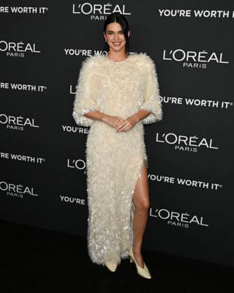 December 2, 2025, Los Angeles, California, USA: American model, socialite and media personality KENDALL JENNER attends the 20th anniversary of L Oro al Paris Women of Worth: RED CARPET. Los Angeles USA - ZUMAb173 20251202_aap_b173_009 Copyright: xBillyxBennightx