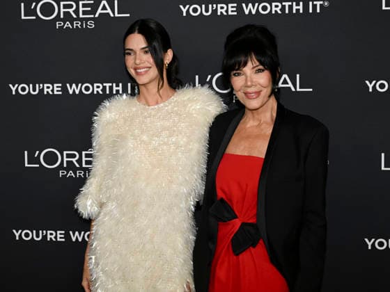 December 2, 2025, Los Angeles, California, USA: American model, socialite and media personality KENDALL JENNER and Media personality, businesswoman, and the matriarch of the Kardashian-Jenner family KRIS JENNER attends the 20th anniversary of L Oro al Paris Women of Worth: RED CARPET. Los Angeles USA - ZUMAb173 20251202_aap_b173_010 Copyright: xBillyxBennightx