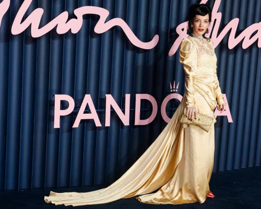 The Fashion Awards 2025 at the Royal Albert Hall in Kensington, London - 01 Dec 2025 Lily Allen attends The Fashion Awards 2025 at the Royal Albert Hall in Kensington, London. London United Kingdom Copyright: xCatxMorleyx xSOPAxImagesx Cat Morley_FA2025_Lily Allen_30282