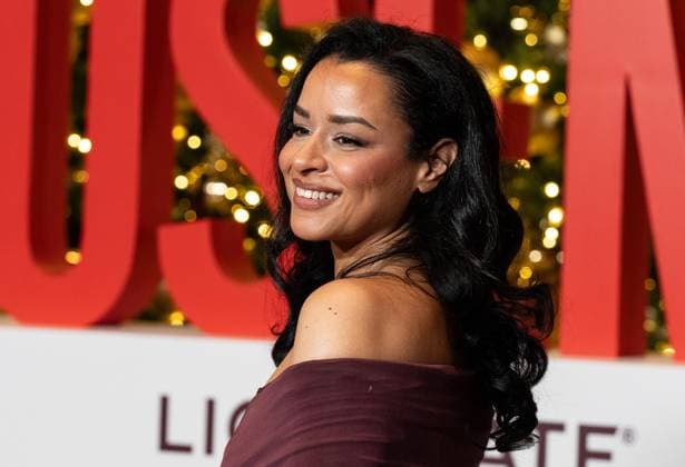 December 2, 2025, Bronx, New York, USA: Sarah Cooper attends premiere of The Housemaid at BNP Paribas atrium in New York, NY on December 2, 2025. Bronx USA - ZUMAr339 20251202_znp_r339_027 Copyright: xLevxRadinx
