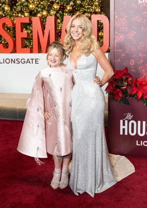 December 2, 2025, Bronx, New York, USA: Indiana Elle and Sydney Sweeney wearing dress by Miu Miu attend premiere of The Housemaid at BNP Paribas atrium in New York, NY on December 2, 2025. Bronx USA - ZUMAr339 20251202_znp_r339_092 Copyright: xLevxRadinx