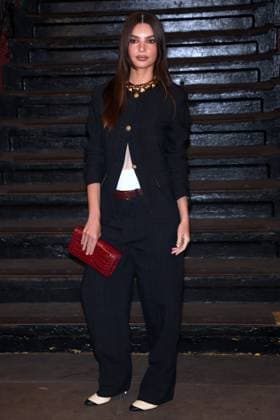Celebs at The Chanel Metiers D Art Show 2026 - NYC Emily Ratajkowski attends the Chanel Metiers D Art Show 2026 inside a subway station in Bowery, New York on December 2, 2025. Photo by Charles Guerin ABACAPRESS.COM New York City NY United States  Copyright: xGuerinxCharles ABACAx