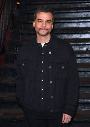 Celebs at The Chanel Metiers D Art Show 2026 - NYC Wagner Moura attends the Chanel Metiers D Art Show 2026 inside a subway station in Bowery, New York on December 2, 2025. Photo by Charles Guerin ABACAPRESS.COM New York City NY United States  Copyright: xGuerinxCharles ABACAx