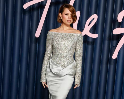 December 1, 2025, London, United Kingdom: Raye attends The Fashion Awards 2025 at the Royal Albert Hall in Kensington, London. London United Kingdom - ZUMAs197 20251201_aaa_s197_520 Copyright: xCatxMorleyx
