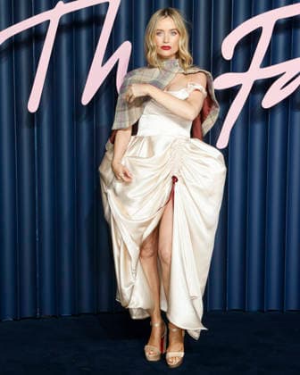 December 1, 2025, London, United Kingdom: Laura Whitmore attends The Fashion Awards 2025 at the Royal Albert Hall in Kensington, London. London United Kingdom - ZUMAs197 20251201_aaa_s197_565 Copyright: xCatxMorleyx