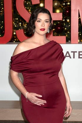 Amanda Joy Erickson at the special screening of the movie The Housemaid If She Knew at 787 Seventh Avenue New York, 02 12 2025 Foto:xB.xHinex xFuturexImagex housemaid_5240