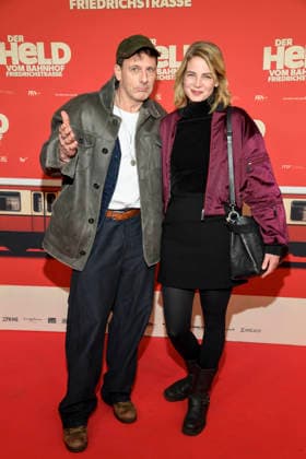 ABBberlin Hendrik Duryn and Rike Schmid actors as guests on the red carpet at the world premiere of the movie DER HELD VOM BAHNHOF FRIEDRICHSTRASSE at Delphi Filmpalast Berlin on 02 12 2025 Berlin Germany