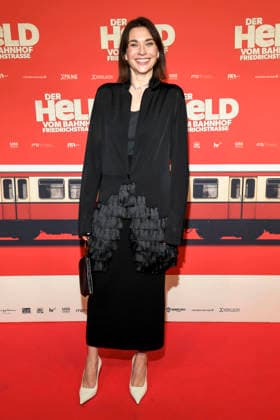 ABBberlin Christiane Paul Actress on the red carpet at the world premiere of the movie DER HELD VOM BAHNHOF FRIEDRICHSTRASSE at Delphi Filmpalast Berlin on 02 12 2025 Berlin Germany
