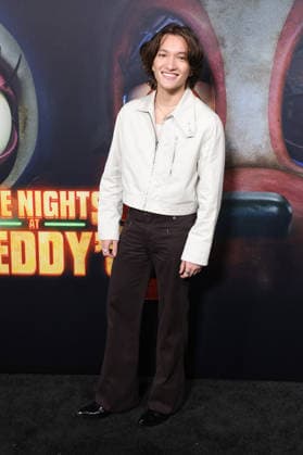 Los Angeles premiere of Universal Pictures Five Nights at Freddy s 2 at TCL Chinese Theatre Featuring: Teo Briones Where: Los Angeles, California, United States When: 02 Dec 2025 Credit: Faye s Vision Cover Images EDITORIAL USE ONLY. NOT FOR USE BY NEWSPAPERS BASED IN THE UK. Copyright: xx coverimg55309966