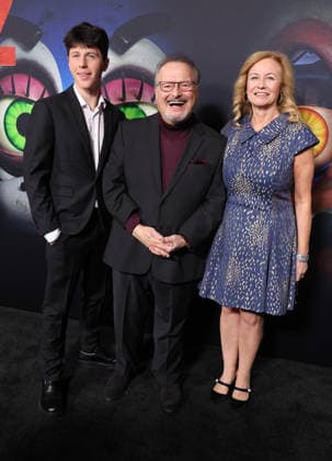 Los Angeles premiere of Universal Pictures Five Nights at Freddy s 2 at TCL Chinese Theatre Featuring: Liam Knight, Wayne Knight, Clare Knight Where: Los Angeles, California, United States When: 02 Dec 2025 Credit: Faye s Vision Cover Images EDITORIAL USE ONLY. NOT FOR USE BY NEWSPAPERS BASED IN THE UK. Copyright: xx coverimg55309902