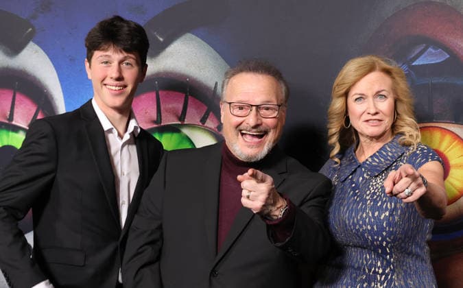 Los Angeles premiere of Universal Pictures Five Nights at Freddy s 2 at TCL Chinese Theatre Featuring: Liam Knight, Wayne Knight, Clare Knight Where: Los Angeles, California, United States When: 02 Dec 2025 Credit: Faye s Vision Cover Images EDITORIAL USE ONLY. NOT FOR USE BY NEWSPAPERS BASED IN THE UK. Copyright: xx coverimg55309905