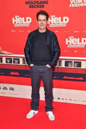 Tom Tykwer at the premiere of DER HELD VOM BAHNHOF FRIEDRICHSTRASSE at the Delphi Filmpalast in Berlin 02 12 2025
