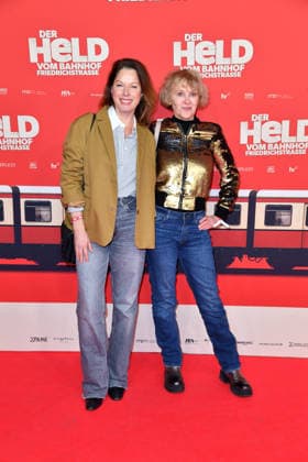Sandrine Mittelstaedt and Rosa Enskat at the premiere of DER HELD VOM BAHNHOF FRIEDRICHSTRASSE at the Delphi Filmpalast in Berlin 02 12 2025