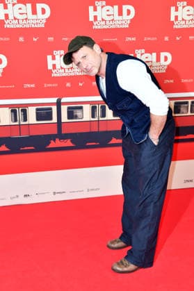 Hendrik Duryn at the premiere of DER HELD VOM BAHNHOF FRIEDRICHSTRASSE at the Delphi Filmpalast in Berlin 02 12 2025