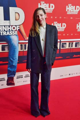 Katharina Schuettler at the premiere of DER HELD VOM BAHNHOF FRIEDRICHSTRASSE at the Delphi Filmpalast in Berlin 02 12 2025
