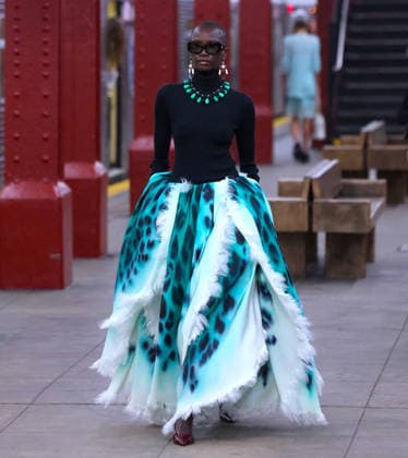 Chanel Metiers D Art Show 2026 - Runway - NYC Model is walking the runway during the Chanel Metiers D Art Show 2026 in New York on December 2, 2025. Photo by Charles Guerin ABACAPRESS.COM New York City NY United States  Copyright: xGuerinxCharles ABACAx