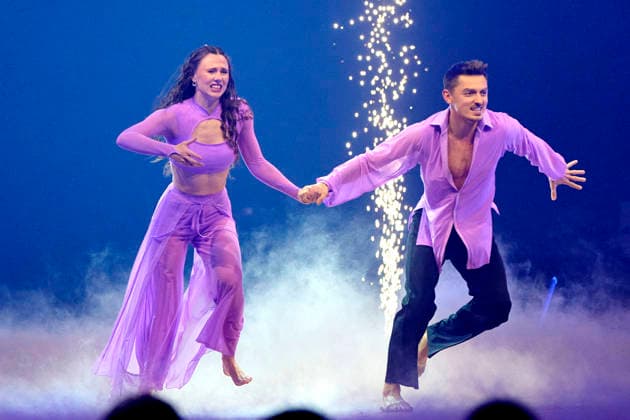 Ann Kathrin Bendixen and Zsolt Sandor Cseke at Let s Dance The Live Tour 2025 at Hallenstadion Zurich, 02 12 2025 Foto:xP.xFrauchigerx xFuturexImagex dance_zuerich_5209