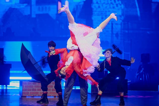 Mark Keller and Kathrin Menzinger at Let s Dance The Live Tour 2025 in the Hallenstadion Zurich, 02 12 2025 Foto:xP.xFrauchigerx xFuturexImagex dance_zuerich_5223