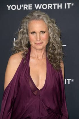 Women of Worth - Los Angeles, USA LOS ANGELES, USA. December 02, 2025: Andie MacDowell at the 20th anniversary of L Oreal Paris Women of Worth at the Academy Museum. Los Angeles CA USA  Copyright: xPaulxSmith Featureflashx