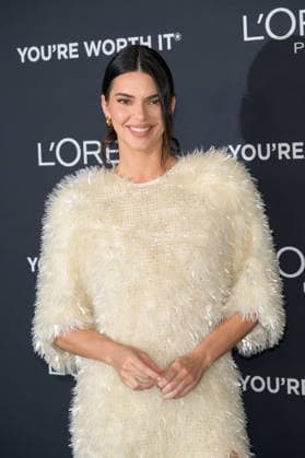 Women of Worth - Los Angeles, USA LOS ANGELES, USA. December 02, 2025: Kendall Jenner at the 20th anniversary of L Oreal Paris Women of Worth at the Academy Museum. Los Angeles CA USA  Copyright: xPaulxSmith Featureflashx