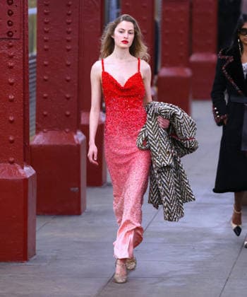 Chanel Metiers D Art Show 2026 - Runway - NYC Model is walking the runway during the Chanel Metiers D Art Show 2026 in New York on December 2, 2025. Photo by Charles Guerin ABACAPRESS.COM New York City NY United States  Copyright: xGuerinxCharles ABACAx