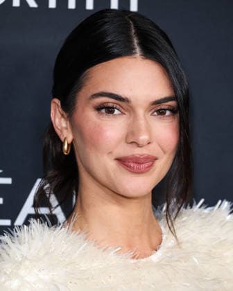 20th Annual L Oreal Paris Women Of Worth Celebration 2025 MUSEUM ROW, MIRACLE MILE, LOS ANGELES, CALIFORNIA, USA - DECEMBER 02: American model, socialite and media personality Kendall Jenner arrives at the 20th Annual L Oreal Paris Women Of Worth Celebration 2025 held the Academy Museum of Motion Pictures on December 2, 2025 in Museum Row, Miracle Mile, Los Angeles, California, United States., Credit:Xavier Collin Avalon United States, California, Los Angeles, Academy Museum of Motion Pictures Copyright: xXavierxCollinx xAvalonx 1056190333