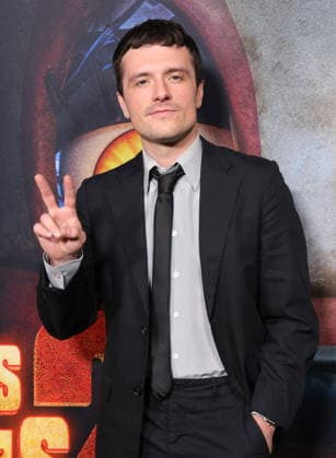 02 December 2025 - Hollywood, California - Josh Hutcherson,. Universal Pictures Five Nights At Freddy s 2 Premiere held at The TCL Chinese Theatre Hollywood USA - ZUMAa123 20251202_zaa_a123_054 Copyright: xADx