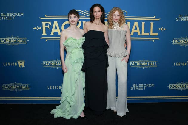 New York premiere of Bleecker Street and Legion M™s Fackham Hall Featuring: Thomasin McKenzie, Katherine Waterston and Emma Laird Where: New York, New York, United States When: 02 Dec 2025 Credit: Jason Mendez Starpix INSTARimages EDITORIAL USE ONLY. NOT FOR USE BY NEWSPAPERS BASED IN THE UK. Copyright: xJasonxMendezx xStarPixxforxBleeckerxStreetx instar55310745