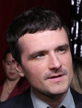 02 December 2025 - Hollywood, California - Josh Hutcherson,. Universal Pictures Five Nights At Freddy s 2 Premiere held at The TCL Chinese Theatre Hollywood USA - ZUMAa123 20251202_zaa_a123_135 Copyright: xADx