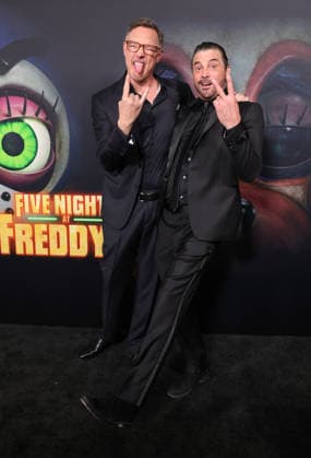 02 December 2025 - Hollywood, California - JMatthew Lillard, Skeet Ulrich,. Universal Pictures Five Nights At Freddy s 2 Premiere held at The TCL Chinese Theatre Hollywood USA - ZUMAa123 20251202_zaa_a123_212 Copyright: xADx