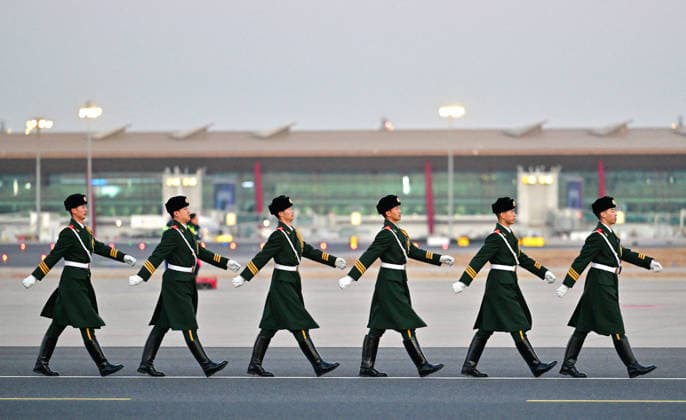 Illustration The French presidential couple lands in Beijing for a three-day state visit to China This is the presidents fourth visit to China since his election in 2017 The aim of this state visit is to rebalance the relationship between the two countries Upon arrival, the presidential couple will visit the Qianlong Gardens, named after the sixth emperor of the Qing dynasty Beijing, December 3, 2025 Christian Liewig Bestimage Pool A The French presidential couple lands in Beijing for a three-day state visit to China This is the presidents fourth visit to China since his election in 2017 The aim of this state visit is to rebalance relations between the two countries Upon their arrival, the presidential couple will visit the Qianlong Garden  Copyright: xChristianxLiewigx xBestimagexChristianxLiewigx xBestimagex