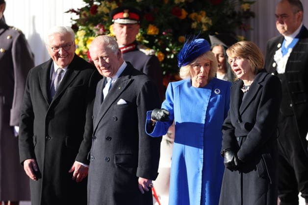 . 03 12 2025. Windsor, United Kingdom. King Charles III, Queen Camilla, Prince William and Kate Middleton, the Prince and Princess of Wales, welcome the President of Germany Frank-Walter Steinmeier and his wife Elke Büdenbender in Windsor, at the start of their three day State Visit to the United Kingdom.  xStephenxLockx xi-Imagesx IIM-26430-0042