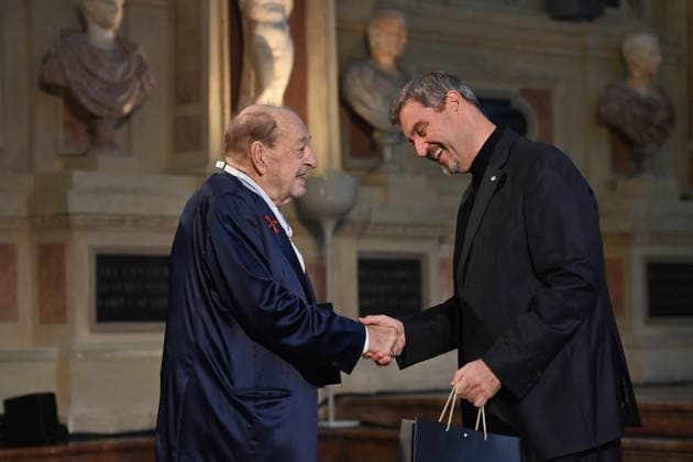 Ralph SIEGEL Composer , Markus SOEDER State Premier of Bavaria and CSU Chairman Award of the Bavarian Maximilian Order on 03 12 2025 in the Antiquariat of the Residence in Munich
