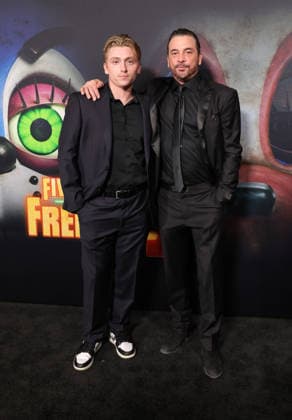 Universal Pictures Five Nights At Freddy s 2 Premiere 02 December 2025 . Los Angeles, California Jakob Ulrich, Skeet Ulrich, At Universal Pictures Five Nights At Freddy s 2 Premiere held at TCL Chinese Theatre in Los Angeles., Credit:Sadou Faye Avalon United States, CA, Hollywood, TCL Chinese Theatre  Copyright: xSadouxFayex xAvalonx 1056210222