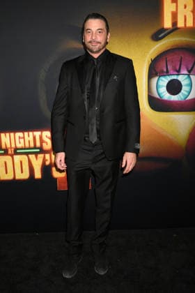 Los Angeles premiere of Universal Pictures Five Nights at Freddy s 2 at TCL Chinese Theatre Featuring: Skeet Ulrich Where: Los Angeles, California, United States When: 02 Dec 2025 Credit: Jeffrey Mayer MediaPunch INSTARimages EDITORIAL USE ONLY. NOT FOR USE BY NEWSPAPERS BASED IN THE UK. Copyright: xx instar55310262