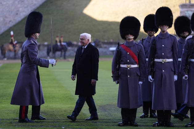 . 03 12 2025. Windsor, United Kingdom. King Charles III and Queen Camilla with the President of Germany and his wife at a ceremonial welcome at Windsor Castle on the first day of their State Visit to the United Kingdom.  xPicturexbyxxi-Imagesx xPoolx IIM-26430-0083
