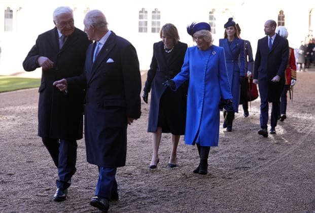 . 03 12 2025. Windsor, United Kingdom. King Charles III and Queen Camilla with the President of Germany and his wife at a ceremonial welcome at Windsor Castle on the first day of their State Visit to the United Kingdom.  xPicturexbyxxi-Imagesx xPoolx IIM-26430-0094
